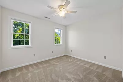 85 N Main St #15, Belchertown, MA 01007 - Photo 21