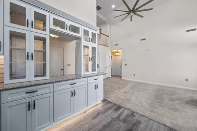 85 N Main St #15, Belchertown, MA 01007 - Photo 11