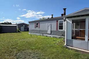 8 1st Ave, Westfield, MA 01085 - Photo 5