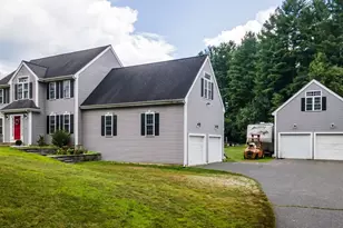 562 Mendon Rd, Sutton, MA 01590 - Photo 1