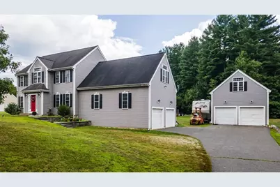 562 Mendon Rd, Sutton, MA 01590 - Photo 1