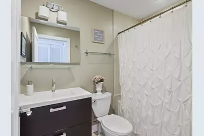 104 D St #2, Boston, MA 02127 - Photo 11