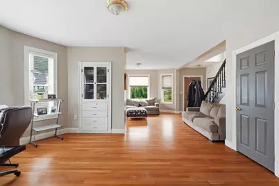 87 Crescent St, Lowell, MA 01851 - Photo 7