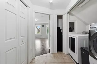 87 Crescent St, Lowell, MA 01851 - Photo 25