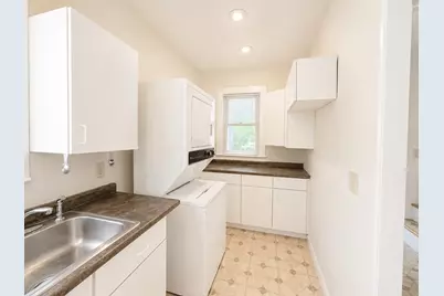 26 Amaranth Ave #26, Medford, MA 02155 - Photo 9