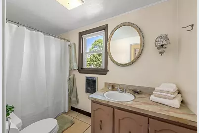 21 Burroughs St, Danvers, MA 01923 - Photo 21