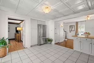 21 Burroughs St, Danvers, MA 01923 - Photo 11