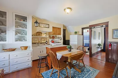 258-260 Whitman St, New Bedford, MA 02745 - Photo 17