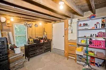 34 Washington St, Greenfield, MA 01301 - Photo 31