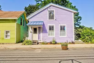 34 Washington St, Greenfield, MA 01301 - Photo 1