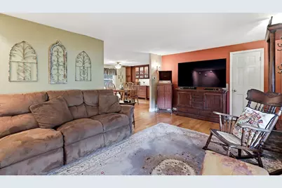 8 Linwood Dr, Wilbraham, MA 01095 - Photo 17