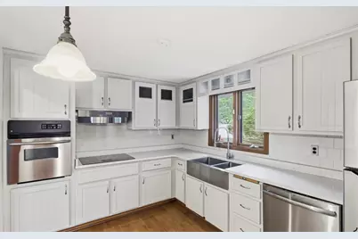 15 Elm Court, Maynard, MA 01754 - Photo 3