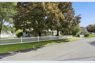 15 Elm Court, Maynard, MA 01754 - Photo 13