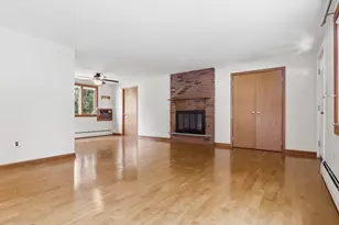 15 Elm Ct, Maynard, MA 01754 - Photo 7
