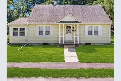 26 S Park Ter, Northampton, MA 01060 - Photo 1