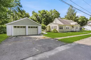 26 S Park Terrace, Northampton, MA 01060 - Photo 3