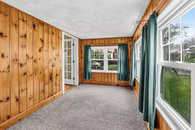 26 S Park Ter, Northampton, MA 01060 - Photo 17