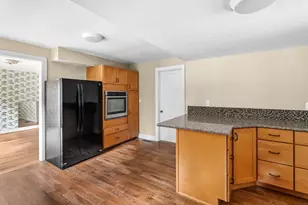26 S Park Terrace, Northampton, MA 01060 - Photo 11