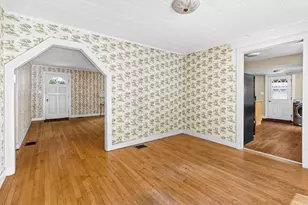 26 S Park Terrace, Northampton, MA 01060 - Photo 9