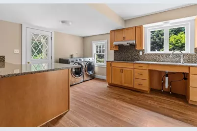 26 S Park Ter, Northampton, MA 01060 - Photo 15