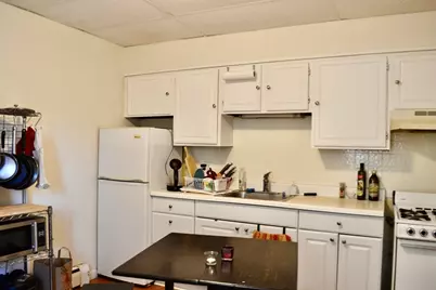13 Howe St, Somerville, MA 02145 - Photo 19