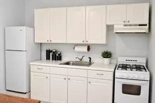 13 Howe St, Somerville, MA 02145 - Photo 23