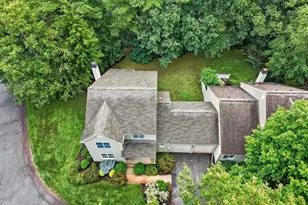 15 Hawthorne Ln, Bedford, MA 01730 - Photo 19