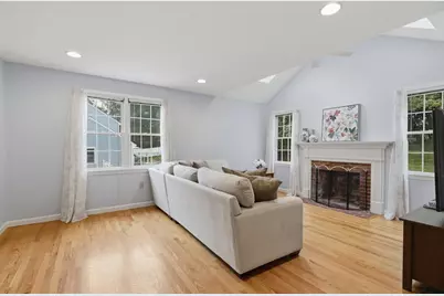 38 Trowbridge Lane, Shrewsbury, MA 01545 - Photo 3