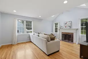 38 Trowbridge Ln, Shrewsbury, MA 01545 - Photo 3
