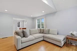 38 Trowbridge Ln, Shrewsbury, MA 01545 - Photo 5