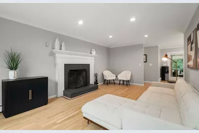 24 Longwood Dr, Hopkinton, MA 01748 - Photo 21