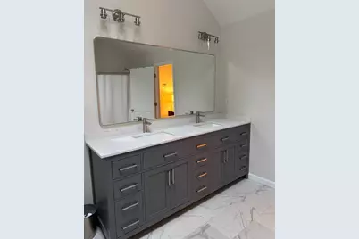 24 Longwood Dr, Hopkinton, MA 01748 - Photo 27
