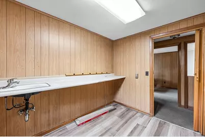 32 Marsden St, Springfield, MA 01109 - Photo 27