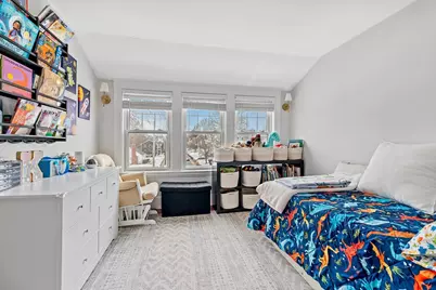 2-4 Chisholm Ln #3, Boston, MA 02131 - Photo 9
