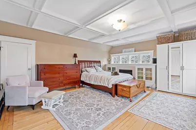 2-4 Chisholm Ln #3, Boston, MA 02131 - Photo 7
