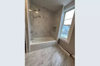 12 Bellevue St #2, Lowell, MA 01851 - Photo 3