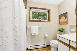 41 Mountain St, Woburn, MA 01801 - Photo 25