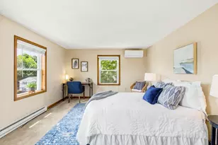 41 Mountain St, Woburn, MA 01801 - Photo 19