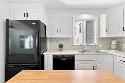 24 Carter Street, Woburn, MA 01801 - Photo 7