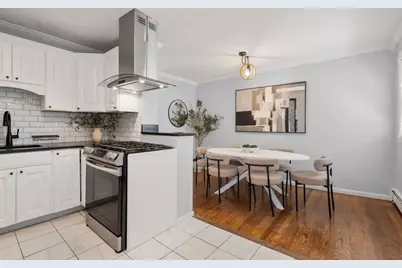 136A Belgrade Ave, Boston, MA 02131 - Photo 9
