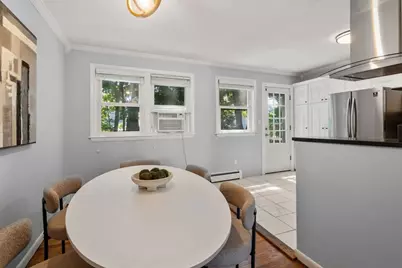136A Belgrade Ave, Boston, MA 02131 - Photo 11