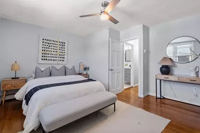 136A Belgrade Ave, Boston, MA 02131 - Photo 15
