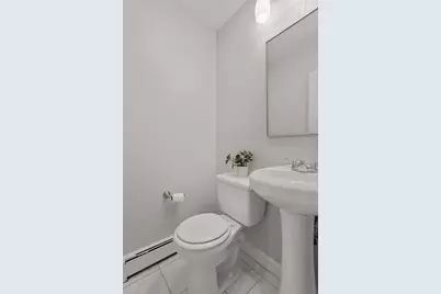 136A Belgrade Ave, Boston, MA 02131 - Photo 5