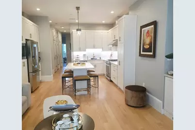 25 Bay State Rd #1, Boston, MA 02215 - Photo 5
