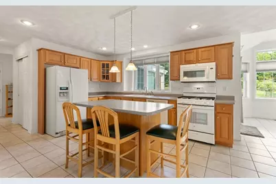 29 Hadley Road, Pepperell, MA 01463 - Photo 3