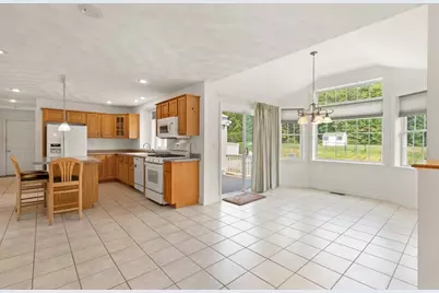 29 Hadley Road, Pepperell, MA 01463 - Photo 7
