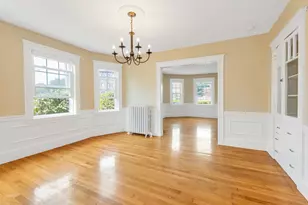 21 Bradwood St, Boston, MA 02131 - Photo 15