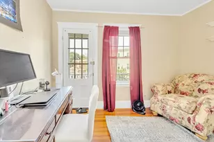 21 Bradwood St, Boston, MA 02131 - Photo 7