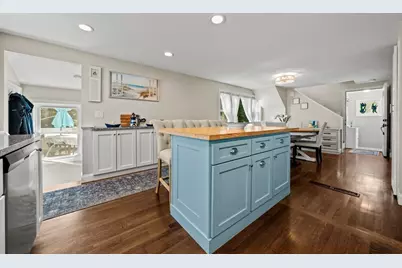 5 Macarthur Circle, Swampscott, MA 01907 - Photo 5