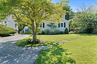 5 Macarthur Circle, Swampscott, MA 01907 - Photo 39